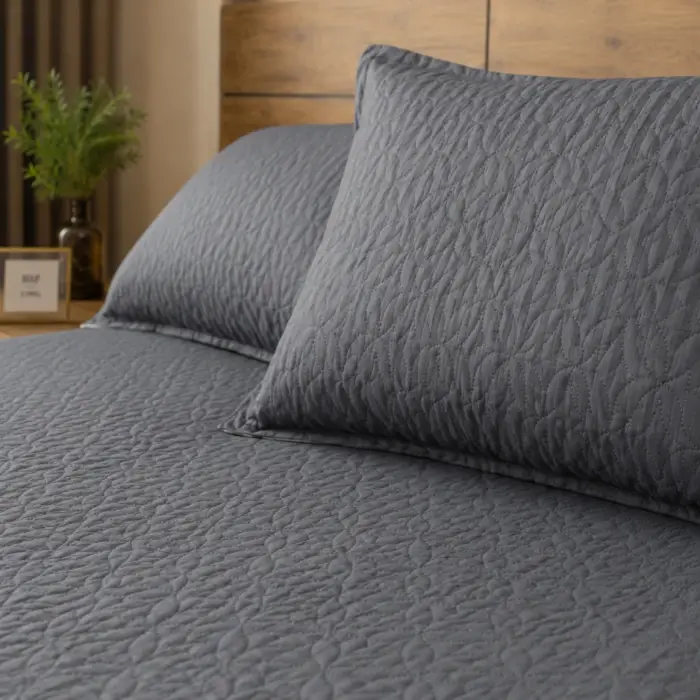 edredon ajustable gris con fundas incluidas