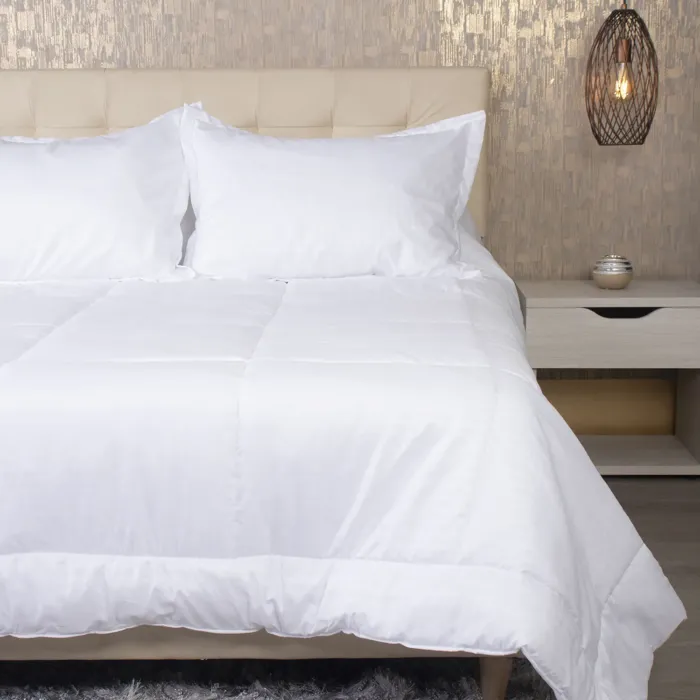 edredon blanco satinado hotelero