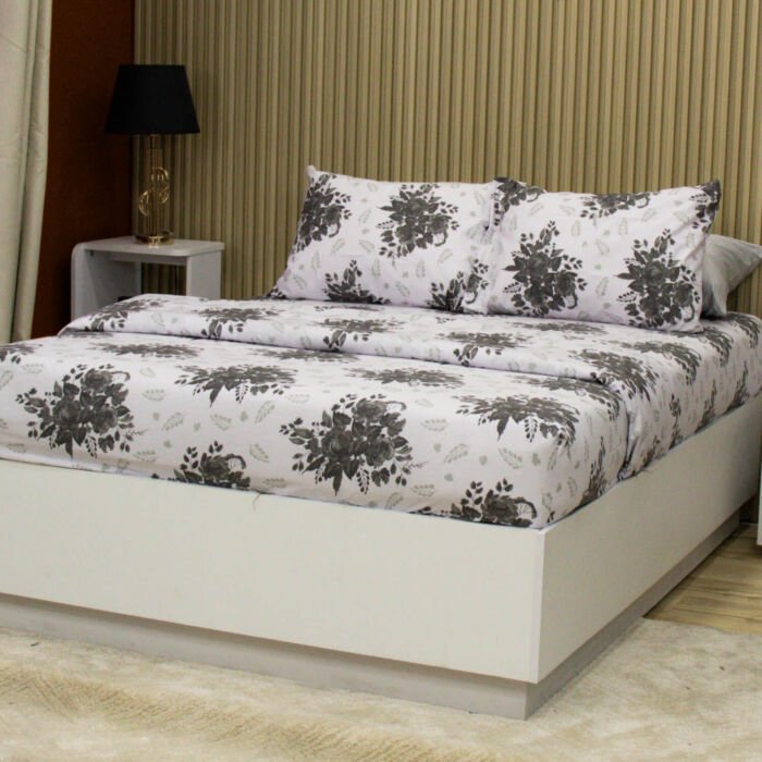 Sabana_black_rose_2